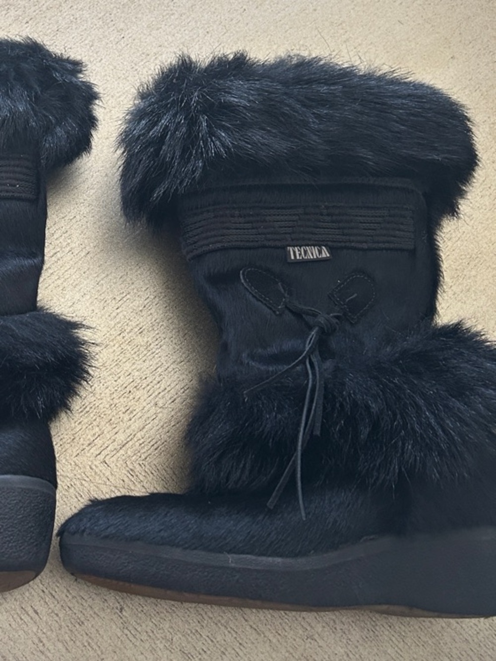 Tecnica Black Faux Fur Winter Pull-On Boots
